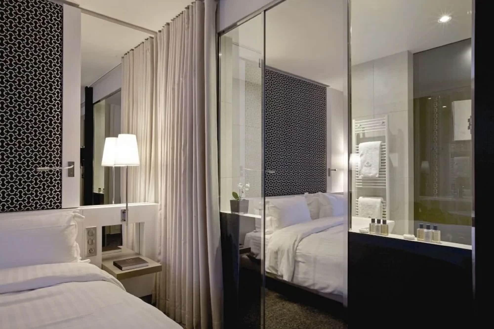 Hotel Etoile Maillot 4*