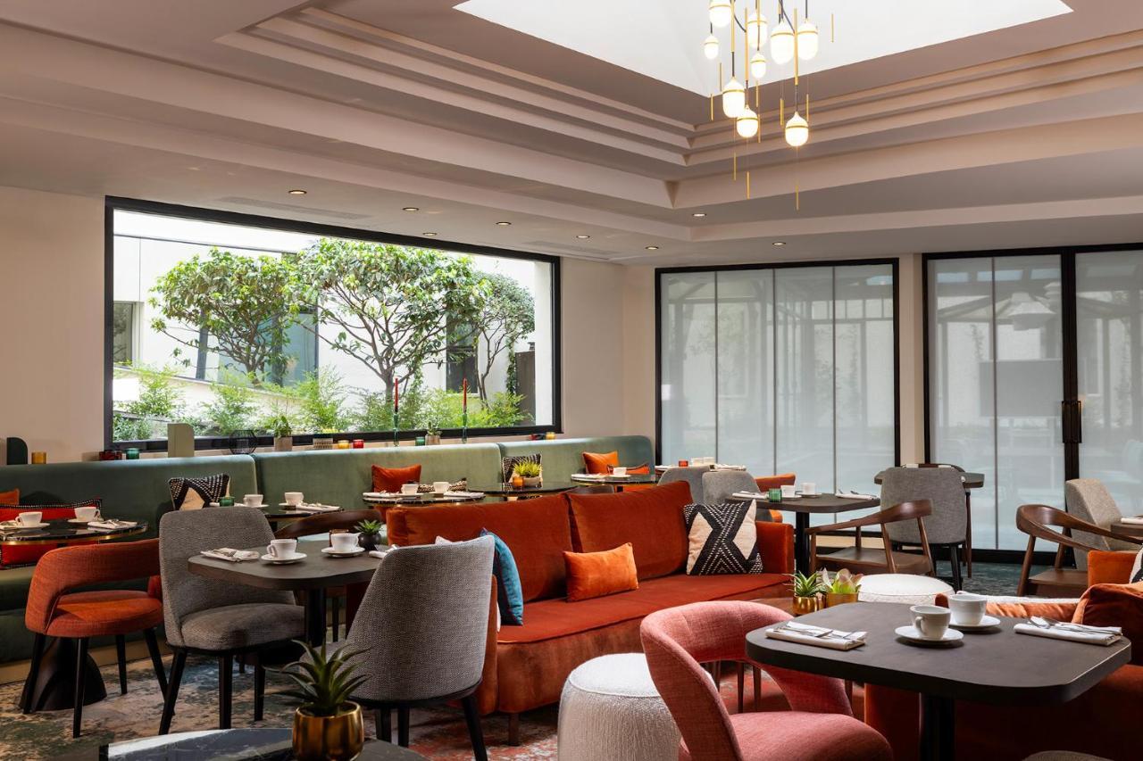 Hotel Etoile Maillot 4*