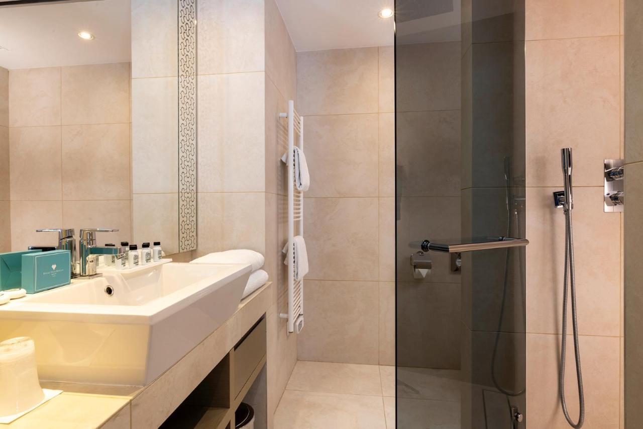 Hotel Etoile Maillot 4*