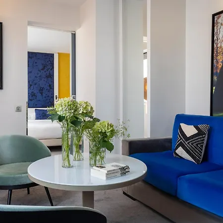 Etoile Maillot Hotel Paris