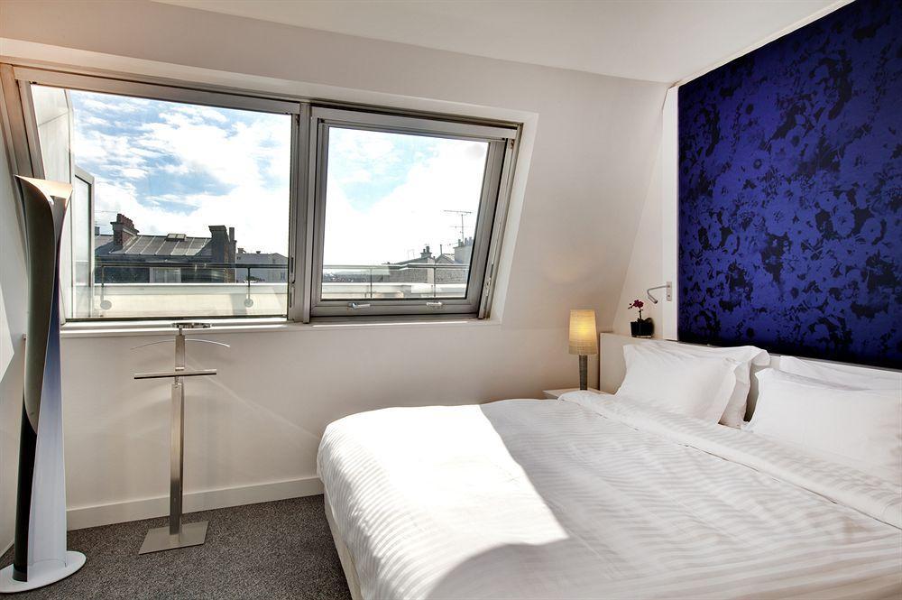 Etoile Maillot Paris