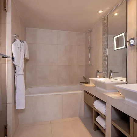 Hotel Etoile Maillot Parigi